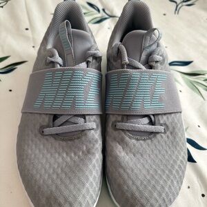 Nike womens In-Season TR 9 Running.